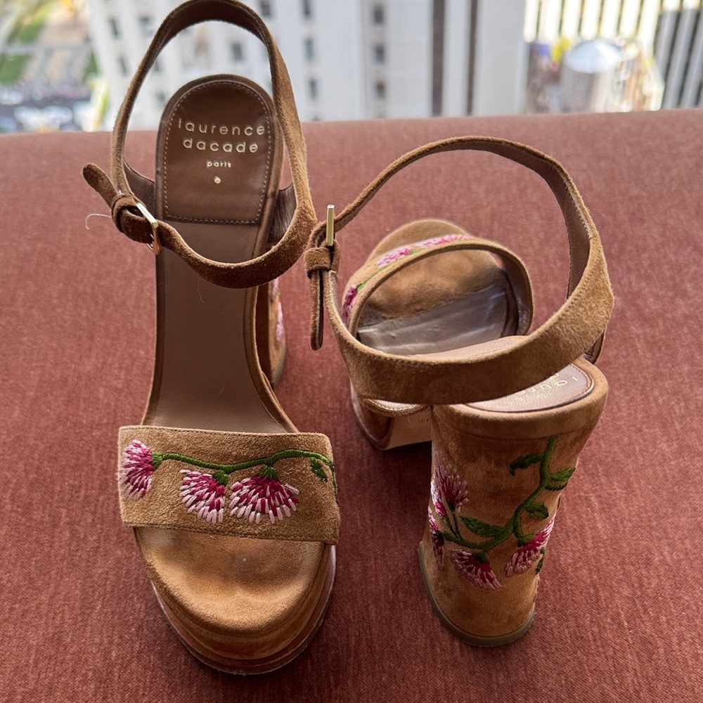 Laurence Dacade Tan Suede Floral Platform Sandals size 36.5 US size 6 1/2